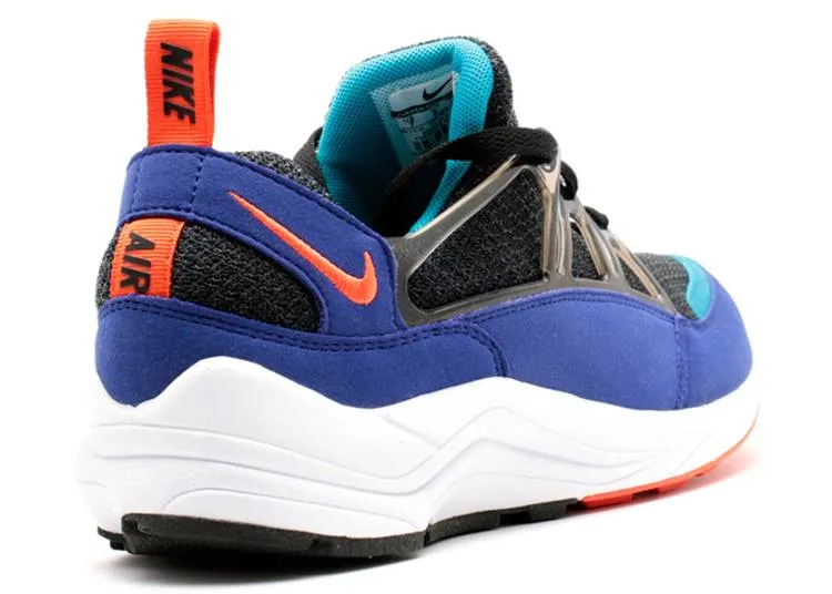 Nike AIR HUARACHE LIGHT 'ULTRAMARINE' sneakers,