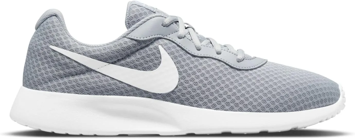 Nike Men's Tanjun Sneaker