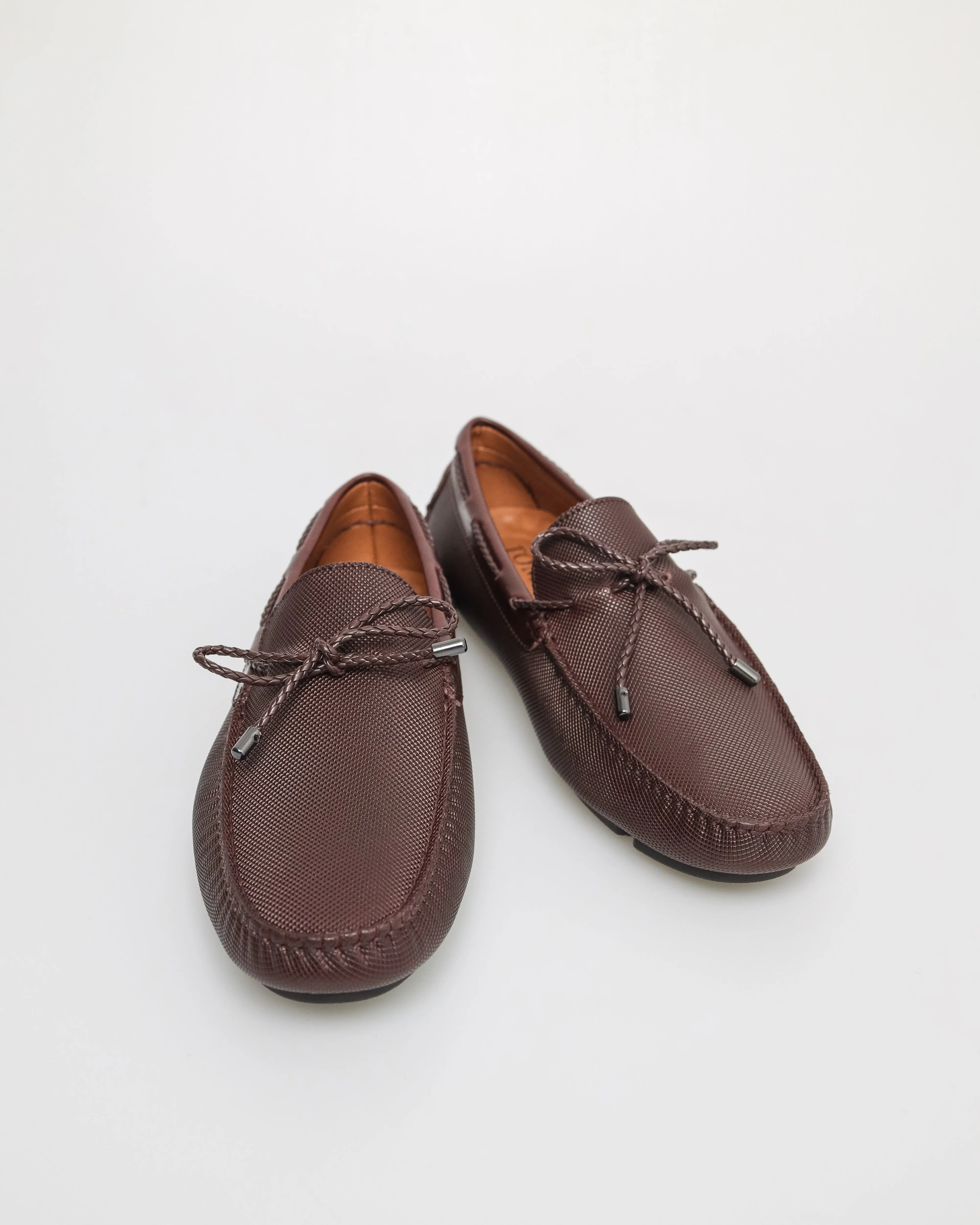 Tomaz C461 Men's Braided Bow Moccasins