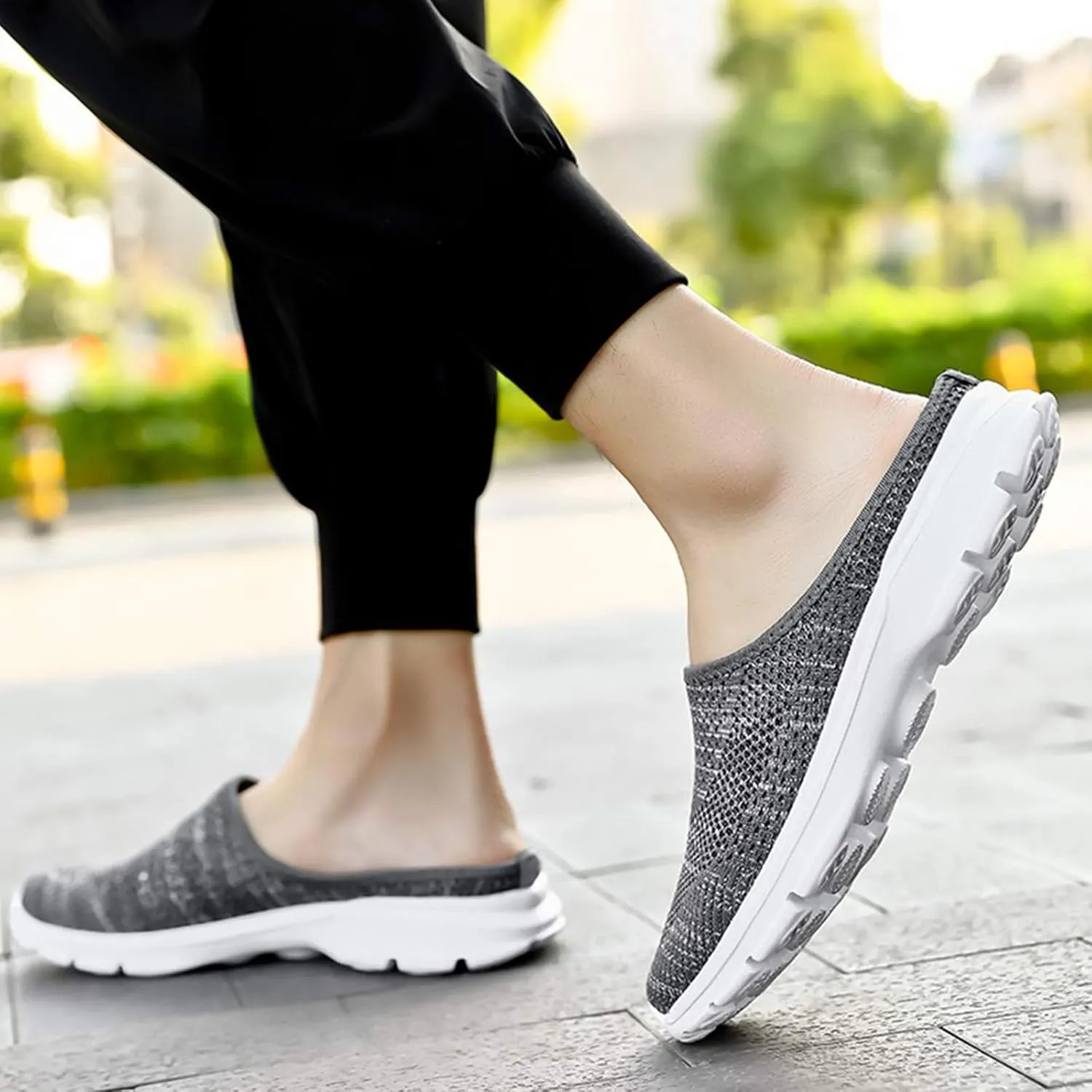 Womens Backless Walking Sneakers Summer Slip-on Mule Shoes Breathable Slippers Closed Toe Slides Comfort Walking Shoes